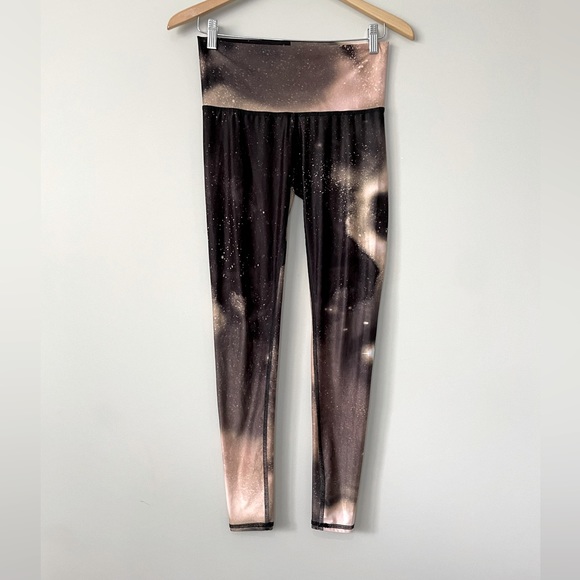 teeki Pants - Teeki Electric nite hot pant leggings small